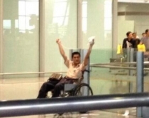 Shpërthim në aeroportin e Pekinit<br />autori një person në karrocë invalidi