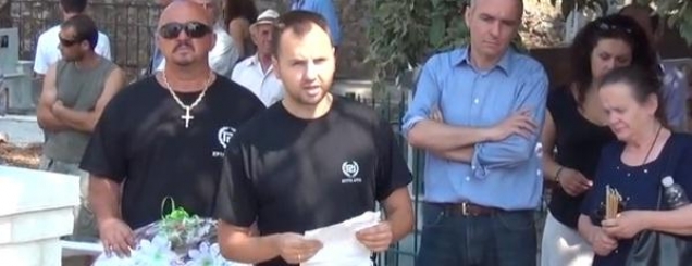 Shqiptarët e zemëruar me <br />Berishën: Lëre FB, pse s'veprove