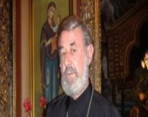 At Marku:Janullatos kërkon të marrë<br />godinën e Normales së Elbasanit