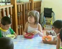 Vaktet e fëmijëve, çfarë<br />t'u japim për të ngrënë
