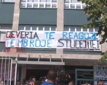 Pallat tek Ekonomiku, pedagogë<br />e studentë pezullojnë provimet