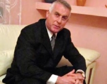 Prel Pjetrushi, Koçiu: Një ministër<br />i hoqi emrin nga lista e kriminelëve