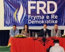 FRD Fier bashkohet me PD:<br />U b&euml;m&euml; shtojc&euml; e PD