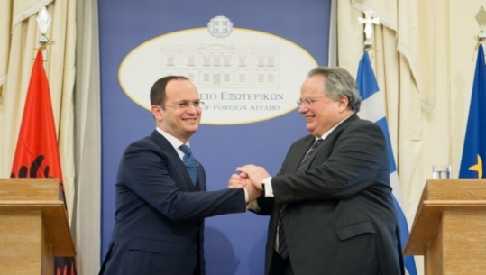 Kotzias në Tiranë? Përgjigja (jo)“diplomatike” e MPEJ: Shihni mediat greke!