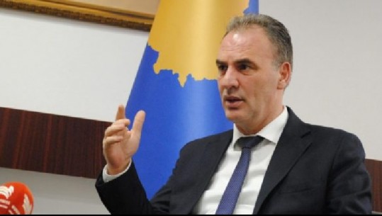 Kufiri, çfarë po ndodh mes Kosovës dhe Serbisë? Fatmir Limaj sonte te ‘5 Pyetjet’ në Report Tv
