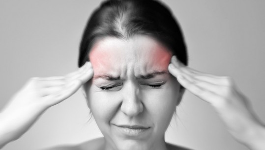 E vërtetuar shkencërisht, kjo është erëza që neutralizon e qetëson dhimbjet e migrenës