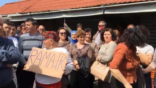 'Rama ik', edhe tregtarët e Shkodrës ulin qepenat: Jemi në borxhe