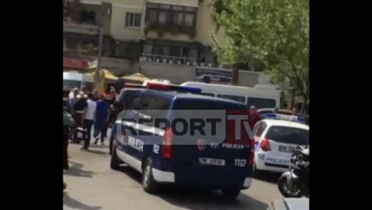 'Më jepni lekët', i riu nga Rrësheni terrorizon punonjësit e bankës në Durrës, arrestohet nga policia