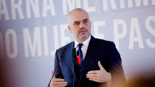 Rama u jep lajmin qytetarëve: 13 shërbime të reja në 'e-albania', jo korrupsion e radhë të kota