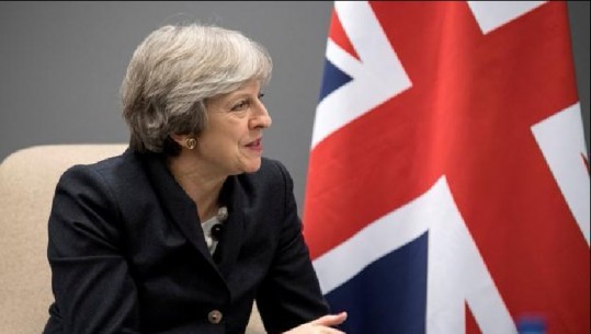 Reagon Theresa May pas sulmit në Siri: S'kisha alternativë tjetër
