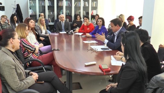 AMA takim me ekspertët, Sami Nezaj: Përdorimi i shqipes në media në kushte emergjence