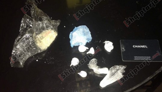 Tiranë, iu gjet kokainë, arrestohet administratori i lokalit në Bllok/ Emri
