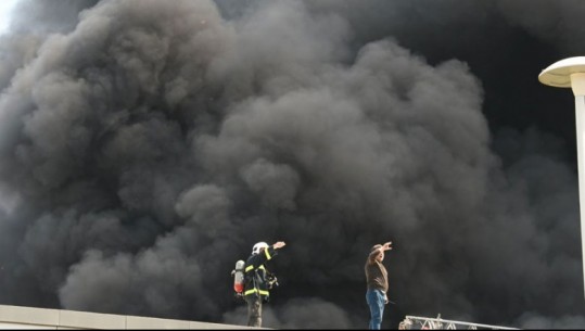 'Pashë tym dhe zjarri u përhap direkt'/Dëshmon roja i fabrikës së riciklimit, 3 pistat ku po hetohet