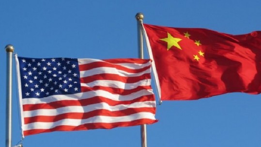 Tensionet tregëtare, delegacioni me zyrtarë amerikanë viziton Kinën