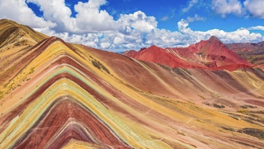 ‘Mali Ylber’, një prej bukurive natyrore më të bukura në Peru