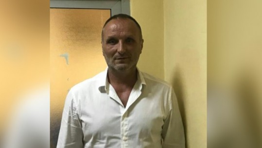 Ekstradohet ish-truproja i Berishës, Izet Haxhia në Tiranë, gati rihapja e dosjes 'Hajdari'