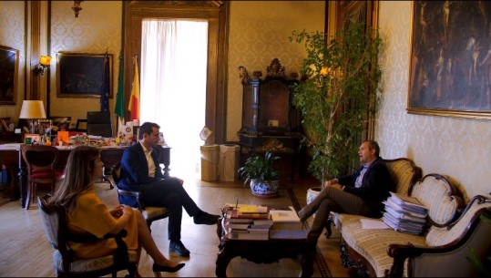 Veliaj në Napoli, takim me homologun De Magistris: Për sipërmarrësit italianë, Shqipëria vend ideal për të investuar!
