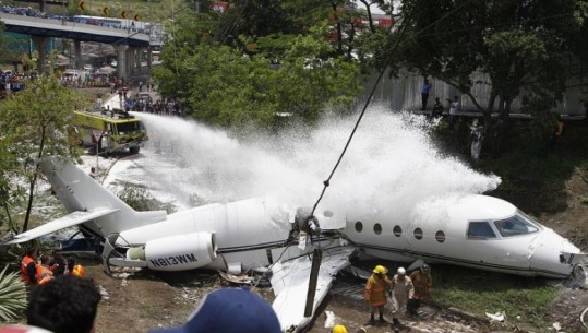 Rrëzohet avioni privat në Honduras, shpëton ekuipazhi