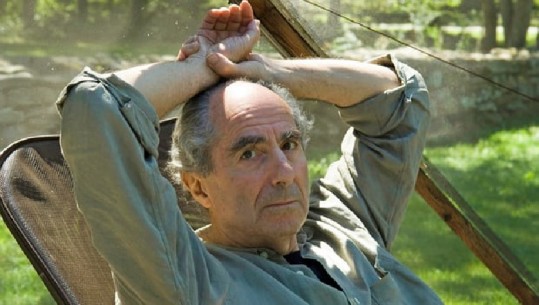 Ndërron jetë shkrimtari i madh Philip Roth, prej vitesh kandidat për Nobel