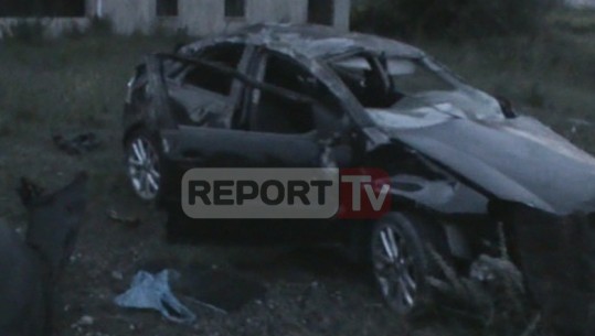 FOTO/ Aksidenti tragjik, shikoni si është shkatërruar makina, rëndë kushëriri i njërës viktimë