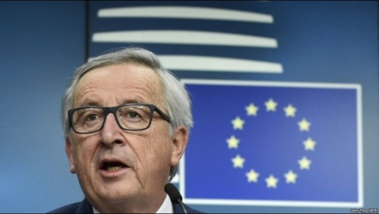 Juncker: E ardhmja e Italisë nuk varet nga tregjet financiare