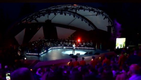Hapet me spektakël muzikor Amfiteatri i Tiranës, Veliaj: Ditët më të mira, i kemi përpara