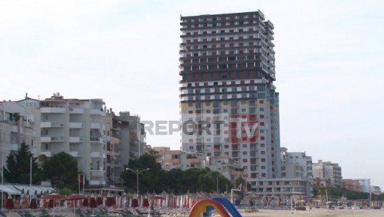 ‘Gradaçela e vdekjes’ në plazhin e Durrësit, përfundon rindërtimi i objektit shumëkatësh