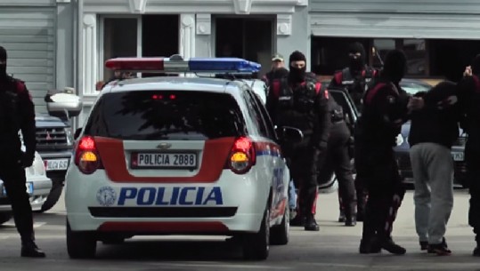 Shpërndanin heroinë e kanabis, pesë të arrestuar në Tiranë/Emrat