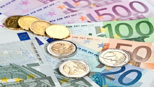 Euro i rikthehet rënies, bizneset të shqetësuara nga luhatjet e mëdha