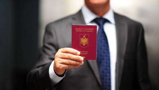 Udhëtimet pa viza në 100 vende, si renditet pasaporta shqiptare në reputacionin ndërkombëtar