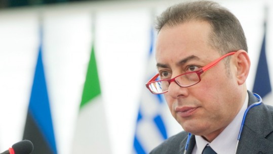 Gianni Pittella letër Contes: Italia ti thotë 'PO' negociatave BE–Shqipëri