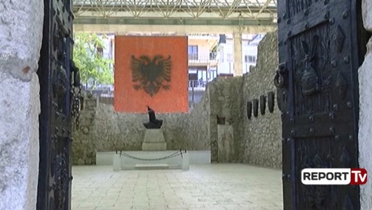 Lezhë/ Nis rikonstruksioni i varrit të Skënderbeut, ndërhyrja e parë pas 37 vitesh