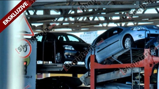 Dy makinat ‘Toyota’ me 3.4 milionë euro që u bllokuan në Durrës vinin nga Gjermania