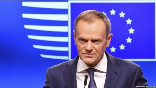 Tusk: BE duhet të përgatitet për më të keqen nga Trump