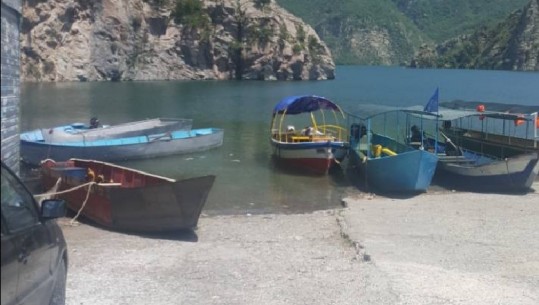 Rrezikojnë jetën e turistëve/ Bllokohen mjetet 'pirate' në liqenet e Komanit, Vaut Dejës dhe Shkodrës