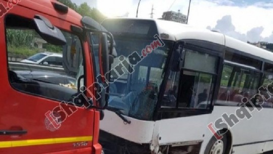Aksident i trefishtë në Golem, 'Benzi' përplaset me autobusin, 1 person i plagosur/FOTO