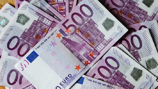 Banka e Shqipërisë bleu 463 milionë euro në 2018-n, por monedha e përbashkët shënoi rënien më të lartë