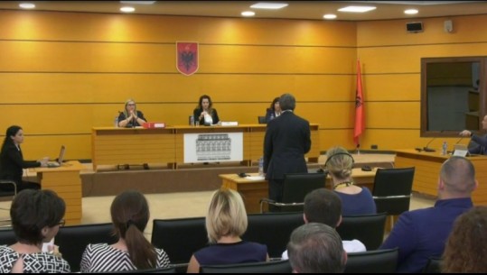 Prokurori i Shkodrës kalon me sukses Vettingun, rikonfirmohet në detyrë