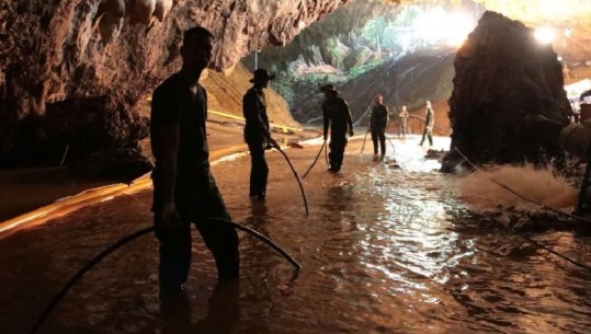  Operacioni i shpellës në Tailandë/ Autoritet planifikojnë fazën e re të shpëtimit të djemve dhe trajnerit 