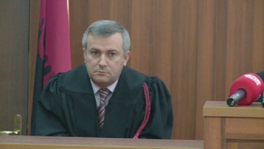 Korrupsioni 30 mijë euro, nis gjyqi te Krimet e Rënda për gjyqtarin e Shkëlqim Miri