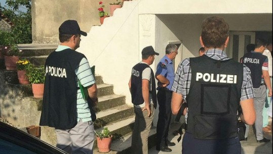 Goditet banda shqiptare që vidhte banesat në Gjermani dhe Francë, 5 në pranga, njëri arrestohet në Kukës (VIDEO)