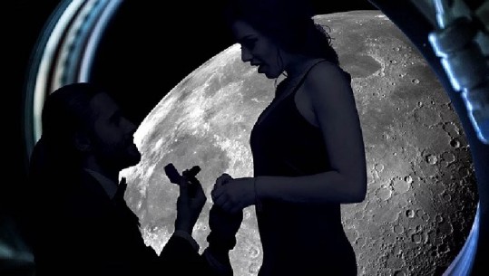 Ideja e ‘çmendur’, propozim martese në Hënë për 125 milionë euro