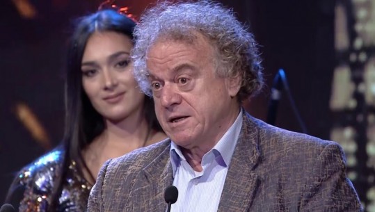 Bujar Asqeriu: Boll me protesta politike, dua një teatër të ri