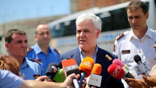 Ministri Xhafaj nga Vlora: Këtë vit do të kemi zero kultivim kanabisi