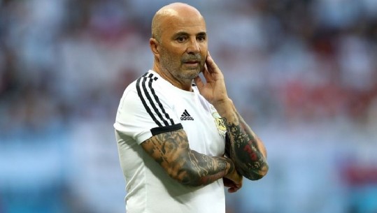 Shkarkohet zyrtarisht trajneri i Argjentinës, tifozët duan Simeonen