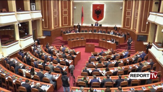 Sesioni parlamentar mbyllet pa konsensus, ligjet me 84 vota shtyhen në shtator