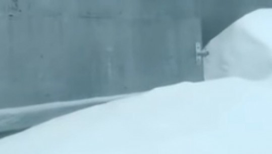  VIDEO/ Fenomeni i rrallë në Itali, bie borë në mes të korrikut