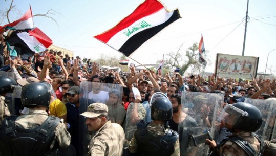 Irak, shkarkohet ministri pas protestave për mungesën e vazhdueshme të energjisë elektrike