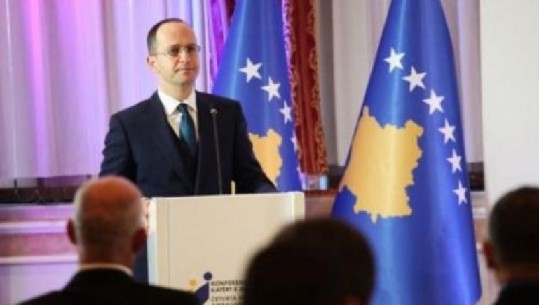 Ditmir Bushati, kategorik kundër idesë për shkëmbim të territoreve Kosovë-Serbi