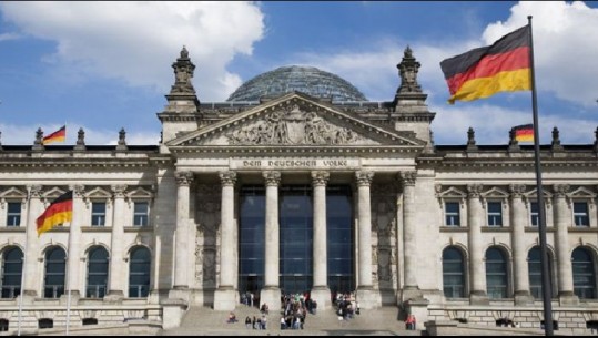 Ashpërson rregullat në blerjen e pronësisë Gjermania për Investitorët e huaj jo europianë